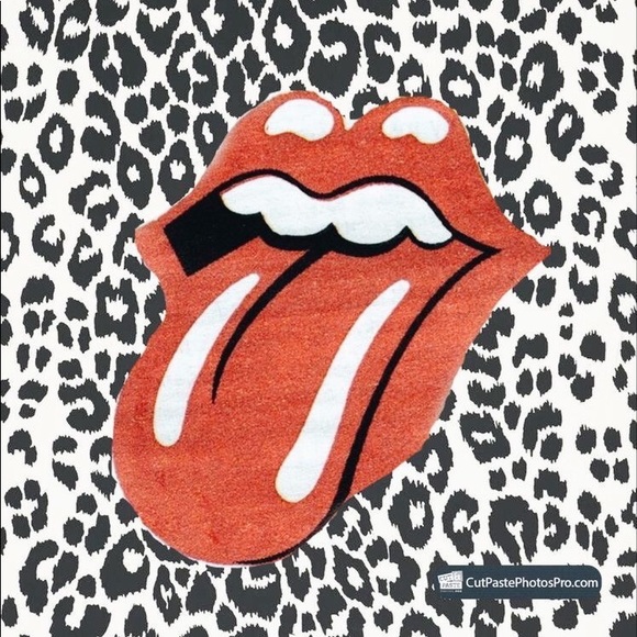 Meet your Posher, Tori - Picture 1 of 1